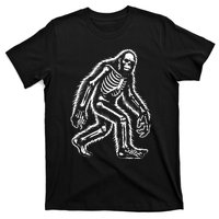 Funny Bigfoot Sasquatch Halloween Skeleton T-Shirt