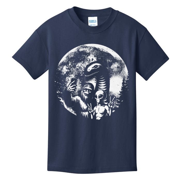 Funny Bigfoot Sasquatch Alien Loch Ness Full Moon Selfie Kids T-Shirt