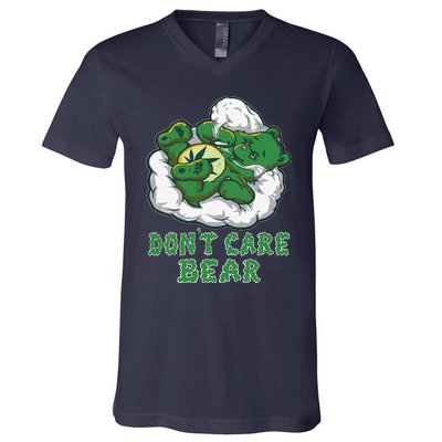 Funny Bear Smoking Weed Cannabis Marijuana 420 Stoner Gift V-Neck T-Shirt