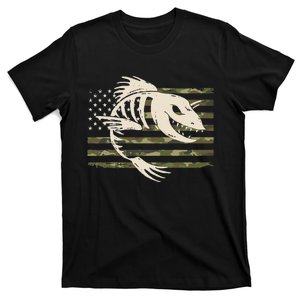 Fish Bones Skeleton Camo US American Flag Camouflage Fishing T-Shirt