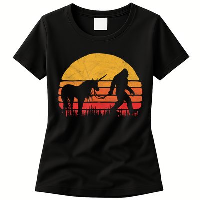 Funny Bigfoot Sasquatch & Unicorn Legends! Womens T-Shirt
