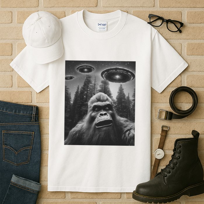 Funny Bigfoot Sasquatch Alien Ufo Tall T-Shirt