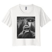 Funny Bigfoot Sasquatch Alien Ufo Women's Crop Top Tee