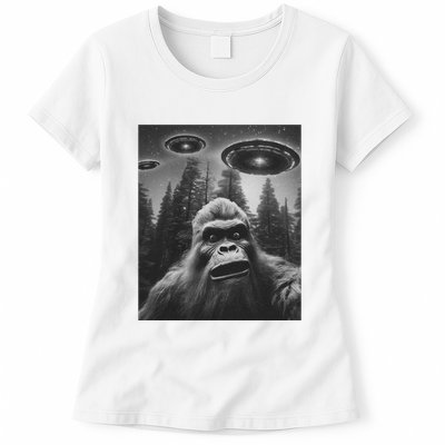 Funny Bigfoot Sasquatch Alien Ufo Womens T-Shirt