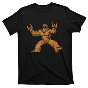 Funny Bigfoot Sasquatch Graphic Rock On T-Shirt