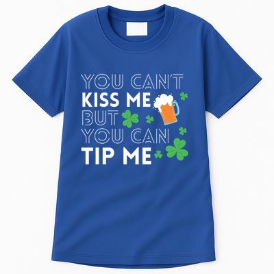 Funny Bartender St Patricks Day Waiter Waitress Server Gift Tall T-Shirt