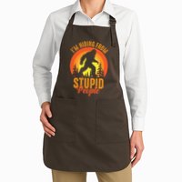 Funny Bigfoot Sasquatch Im Hiding From Stupid People Apron