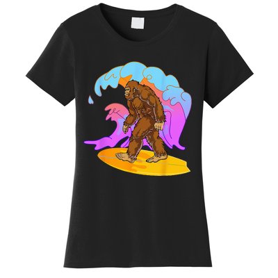 Funny BigFoot Surfing Cool Reto Vintage Sasquatch Lovers Women's T-Shirt