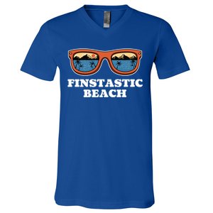 Finstastic Beach Summer Fishing Tropical Fisher Family Cute Gift V-Neck T-Shirt