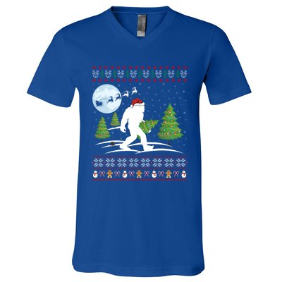 Funny Bigfoot Xmas Gift Santa Hat Ugly Bigfoot Christmas Gift V-Neck T-Shirt