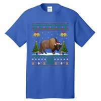 Funny Bison Xmas Gift Santa Hat Ugly Bison Christmas Cute Gift Tall T-Shirt