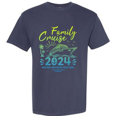 Family Cruise 2024 Making Memories Family Vacation 2024 Garment-Dyed Heavyweight T-Shirt