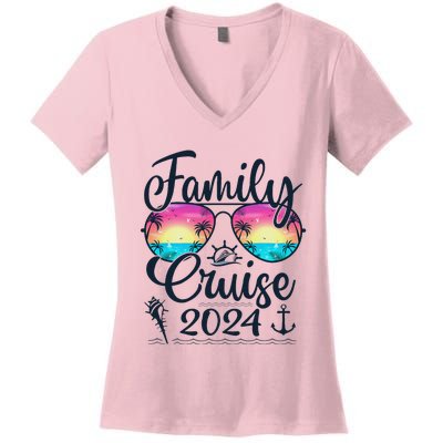 Family Cruise 2024 Making Memories Summer Matching Vacation Women's V-Neck T-Shirt