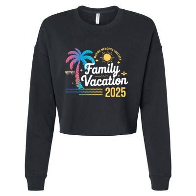 Family Cruise 2025 Family Matching Cruise Ship Vacation Trip Gift Cropped Pullover Crew