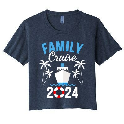 Family Cruise 2024 For Cruising Ship Vacation Women's Crop Top Tee