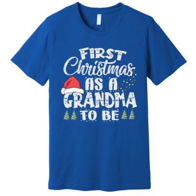 First Christmas As A Grandma To Be Gift Future Granny Xmas Funny Gift Premium T-Shirt