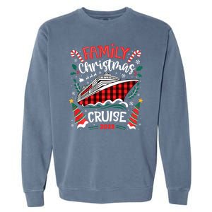 Family Christmas Cruise 2025 Family Matching Merry Christmas Garment-Dyed Sweatshirt