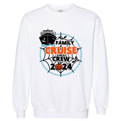 Family Cruise Crew 2024 Matching Team Halloween Spooky Garment-Dyed Sweatshirt