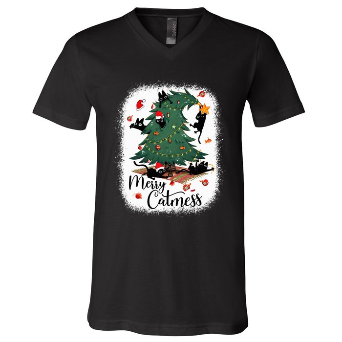 Funny Cats Christmas Tree Merry Catmess Black Cat Kittens V-Neck T-Shirt