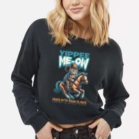 Funny Cat Cowboy Yippee Meow Cropped Pullover Crew