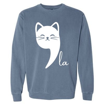 Funny Cat Comma La Kamala Harris For President 2024 Election Garment-Dyed Sweatshirt