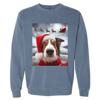 Funny Christmas Dog With Santa Dog Selfie With Santa Garment-Dyed Sweatshirt