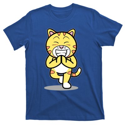 Funny Cat Doing Yoga Gift Cute Kitten Fitness Animal Gift T-Shirt