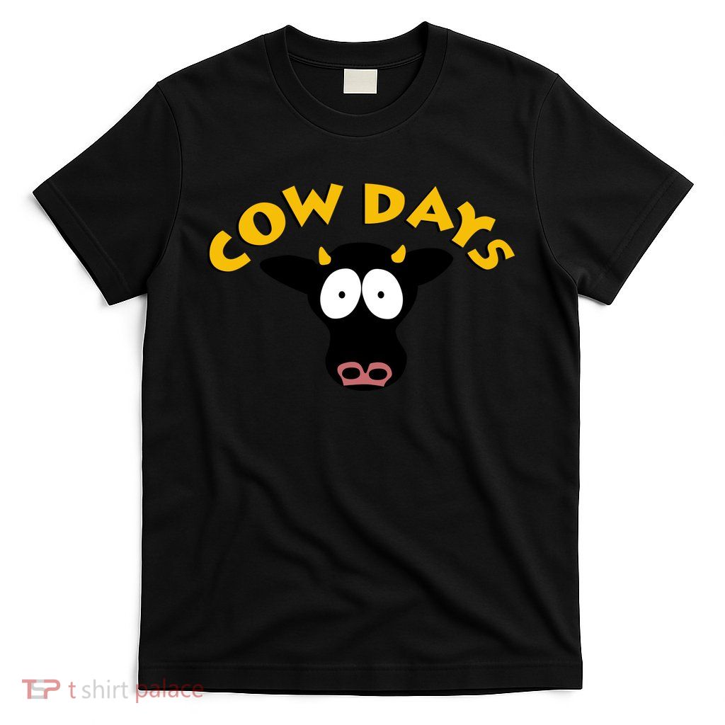 Funny Cow Days Cool Design T-Shirt