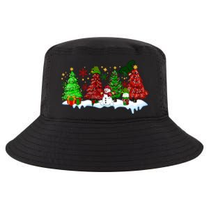 Funny Christmas Elf In Tree With Snowman Scene Cool Comfort Performance Bucket Hat