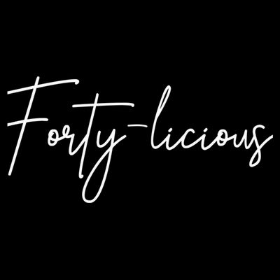 Forty-licious Cute Fortieth 40th Birthday Party Theme T-Shirt