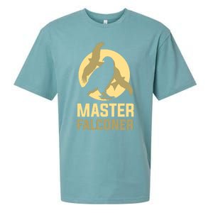 Falconry Cool Gift Master Falconer Gift Sueded Cloud Jersey T-Shirt