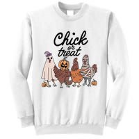 Funny Chicken Halloween Pumpkin Chick Or Treat Chicken Lovers Sweatshirt