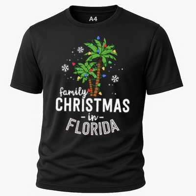 Family Christmas In Florida Palm Trees Xmas Beach Vacation Cooling Performance Crew T-Shirt