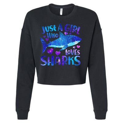 Funny Cute Just A Girl Who Loves Sharks Cropped Pullover Crew