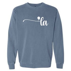 Funny Comma La Kamala Harris Punctuation La Election Vote Garment-Dyed Sweatshirt