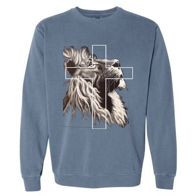 Faith Christianity Lion Cross Believer Jesus Lion Of Judah Christian Cross Garment-Dyed Sweatshirt