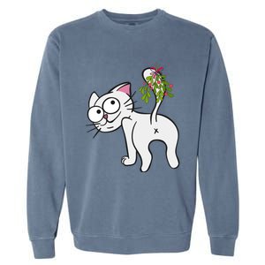 Funnychristmas Cat Mybuttmistletoe Meaningful Gift Garment-Dyed Sweatshirt