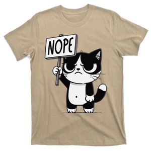 Funny Cat Nope Grumpy Face Cat Sarcastic Mom Dad T-Shirt