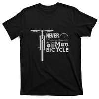 Funny Cyling Never Underestimate An Old Guy On A Bicycle Gift T-Shirt