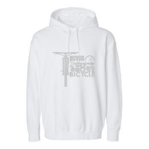 Funny Cyling Never Underestimate An Old Guy On A Bicycle Gift Garment-Dyed Fleece Hoodie