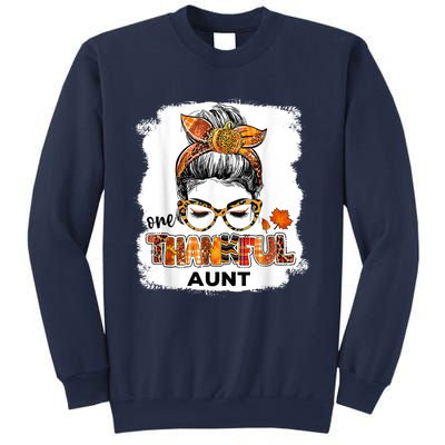 Funny Cute One Thankful Aunt Fall Costume Leaves Autumn Thanksgiving Sweatshirt