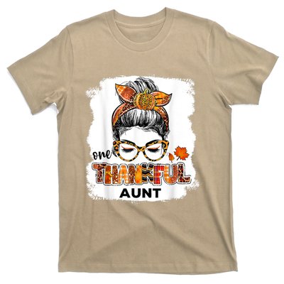 Funny Cute One Thankful Aunt Fall Costume Leaves Autumn Thanksgiving T-Shirt