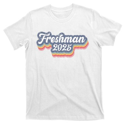 Freshman Class Of 2025 Retro Vintage 1st Day Of High School T-Shirt