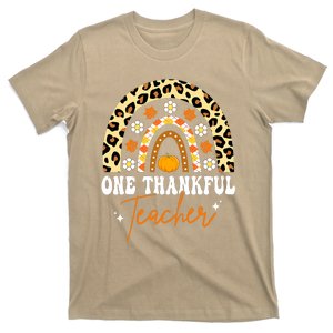 Funny Cute One Thankful Teacher Thanksgiving Fall Autumn Groovy Leopard T-Shirt