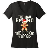 Funny Christmas Pregnancy Shirts Man Behind Cookie Dad To Be Women's V-Neck T-Shirt