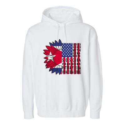 Free Cuba Patria Gift America Cuba Flag Sunflower Gift Sos Cuba Meaningful Gift Garment-Dyed Fleece Hoodie