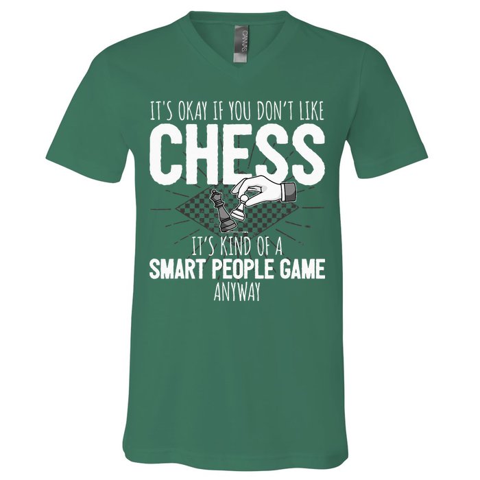 Funny Chess Player Chess Pieces I Smart People Game V-Neck T-Shirt