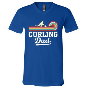 Funny Curling Player FatherS Day Curling Dad Retro Curling Great Gift V-Neck T-Shirt