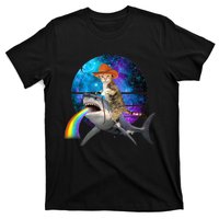 Funny Cat Riding Shark Puking Rainbow Galaxy Space Humor Pun Ank Op T-Shirt