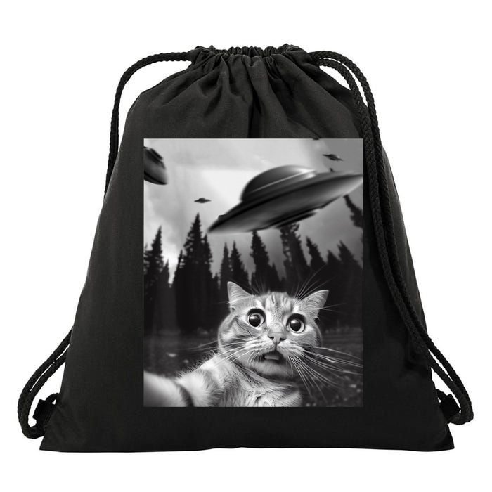 Funny Cat Selfie With UFOs Drawstring Bag